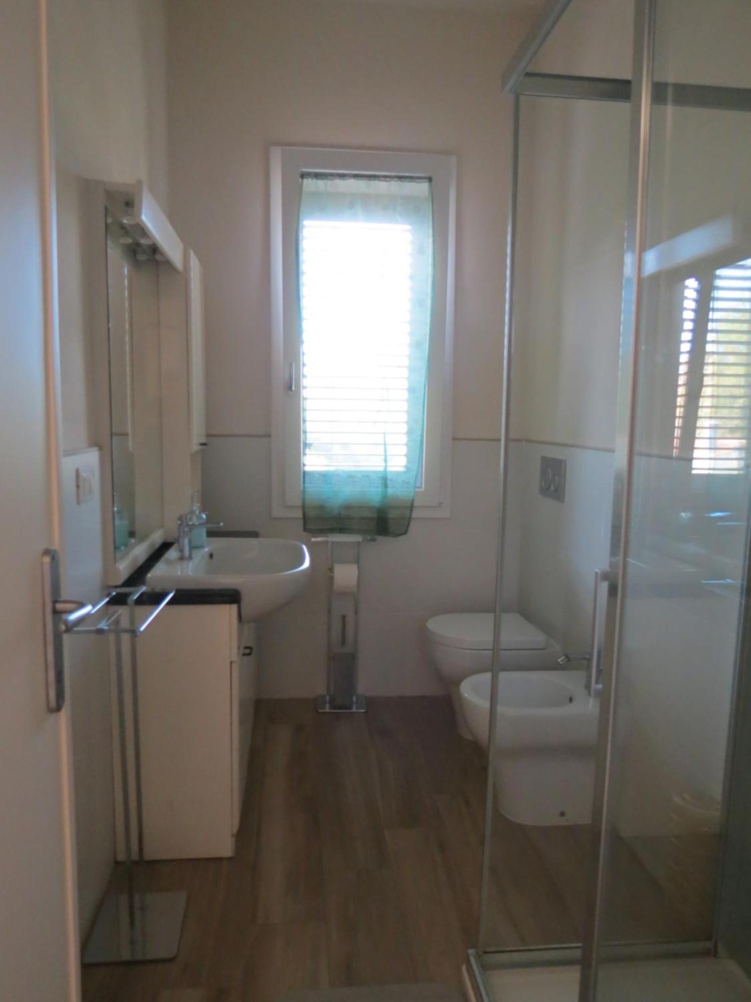 Casa Vacanze “Bouganville” Loc Avane Pisa Vecchiano Ngoại thất bức ảnh